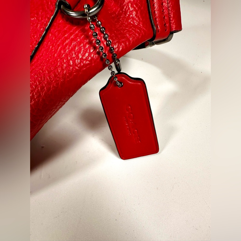 Coach Red Warren Leather Belt/Sling Bag Unisex - Picture 5 of 11